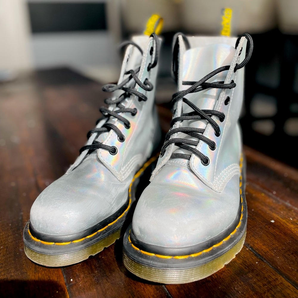 Dr. Martens kids size 6 Iridescent silver